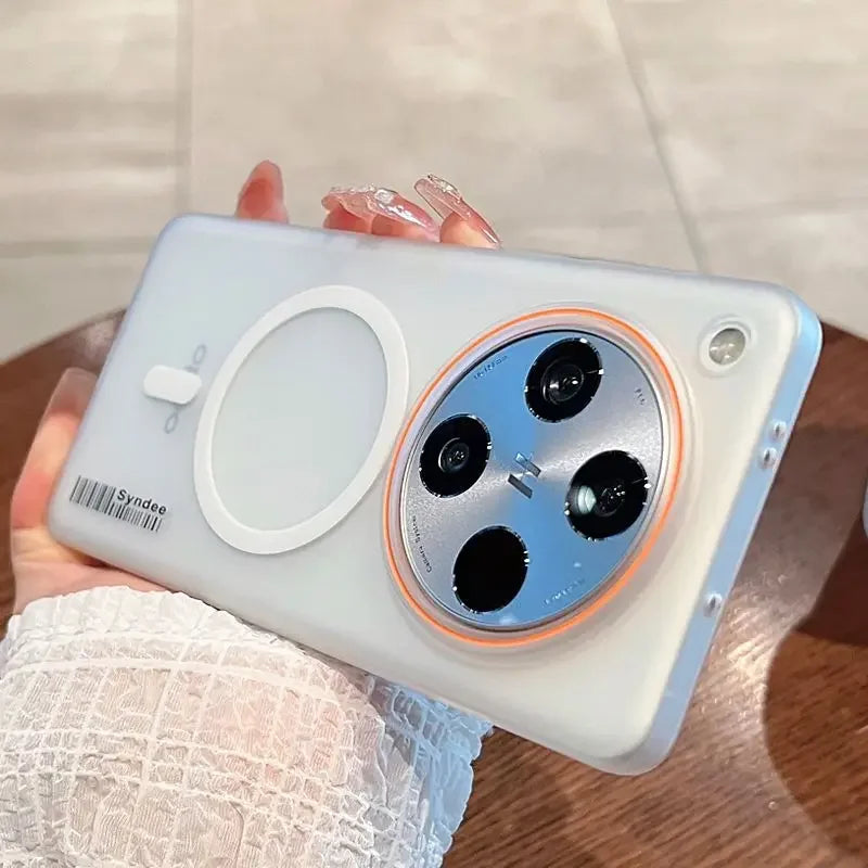 A white smartphone case with a large circular camera cutout and a separate magnetic ring for accessories.