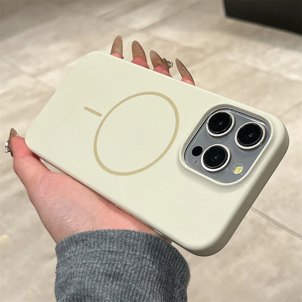 Beige iPhone case with MagSafe.