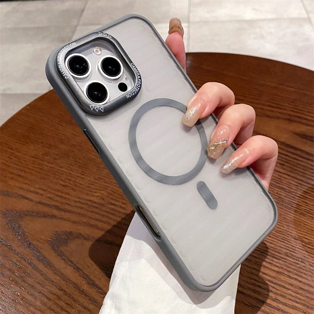 Gray iPhone case with MagSafe.