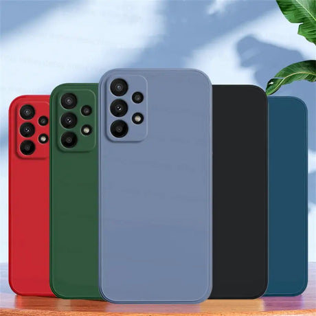 the new iphone 11 pro is available in three colors