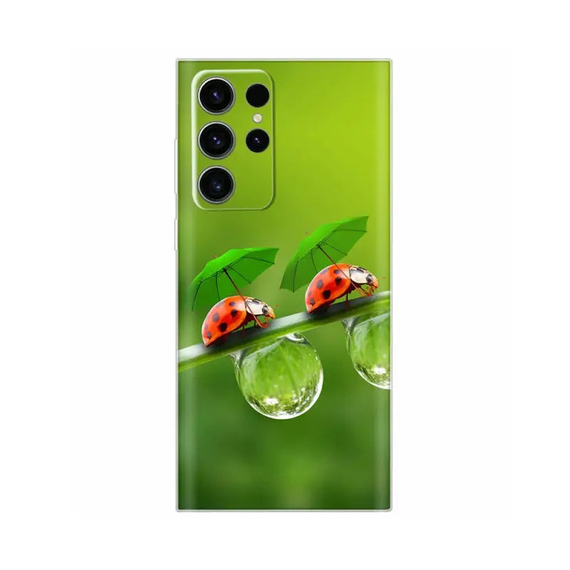 ladybird on a leaf samsung galaxy s20 case