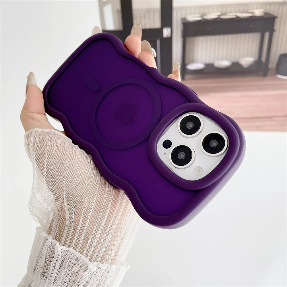 Purple iPhone case with MagSafe.