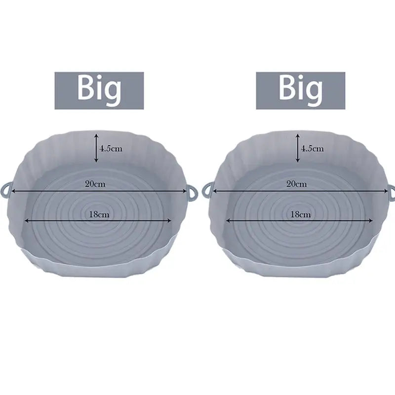 two large and small plastic dishes with measurements for each of them