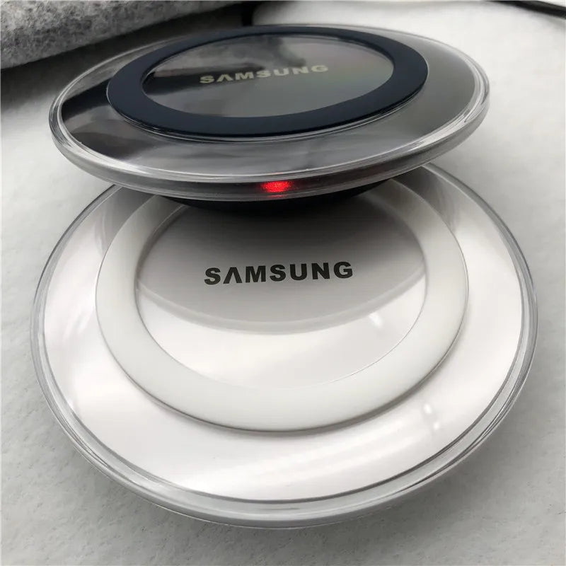 Samsung Qi Wireless Charger - 10W USB C Connection