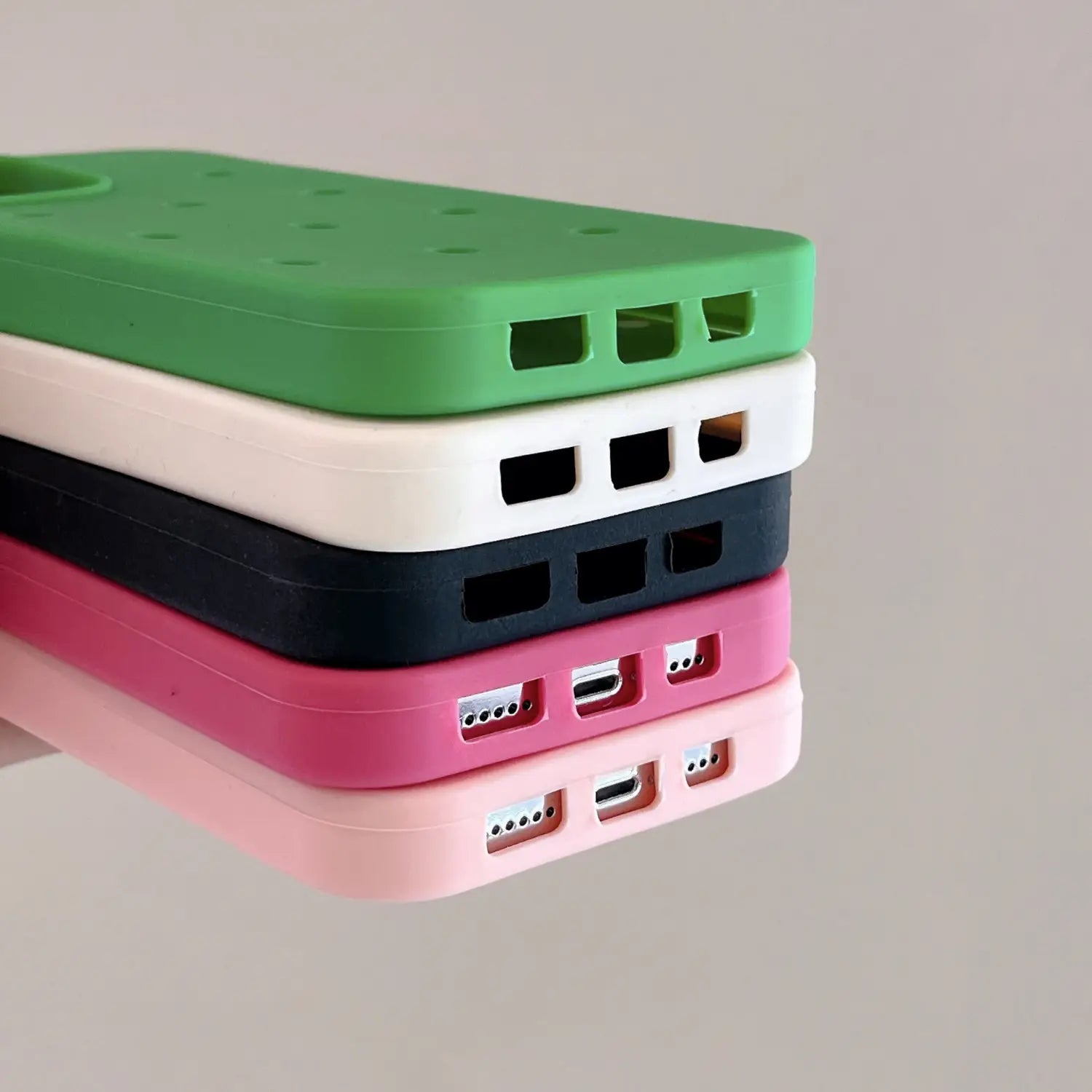 Cartoon-Bonbon-Farben-Löcher-TPU-Telefonhülle für IPhone 14 Pro Max 13 12