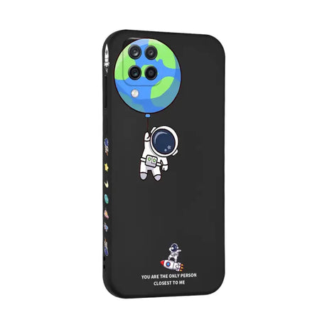 a black phone case with an astronaut on it