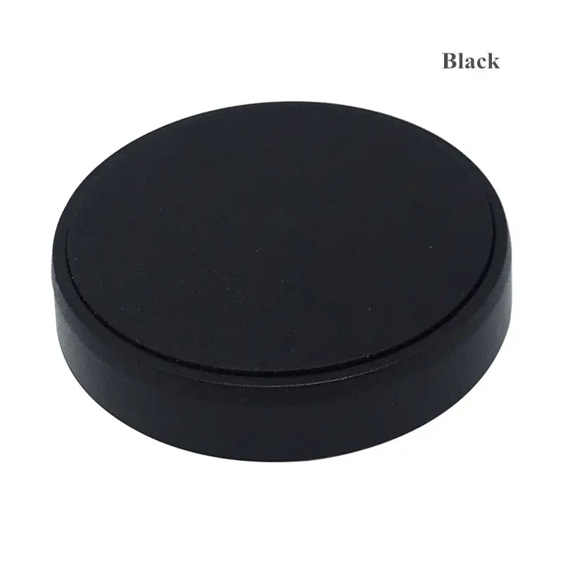 a black puck puck with a white background