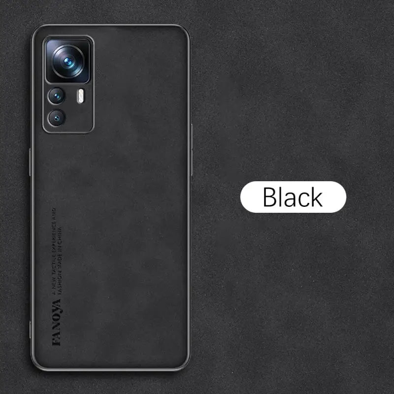 the back and side of the black oneplar phone