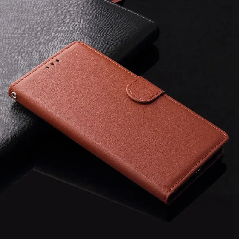 the case is made from genuine leather and has a leather backing