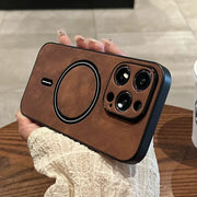 Brown leather phone case with MagSafe.