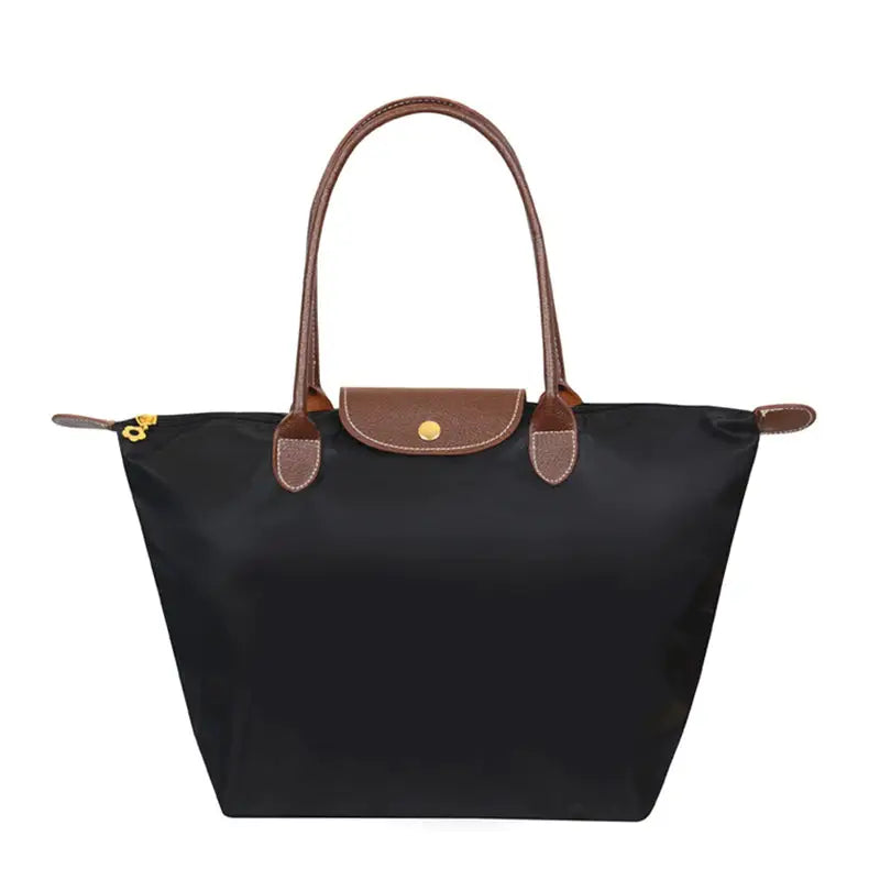 the longchamp tote in black