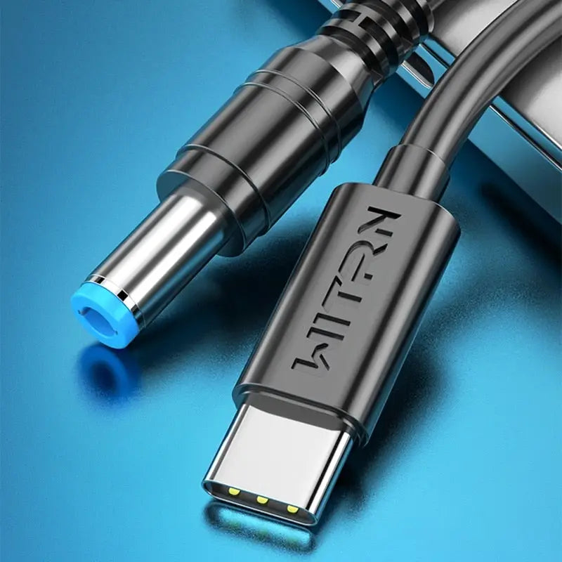 a usb cable with a usb plug attached to it