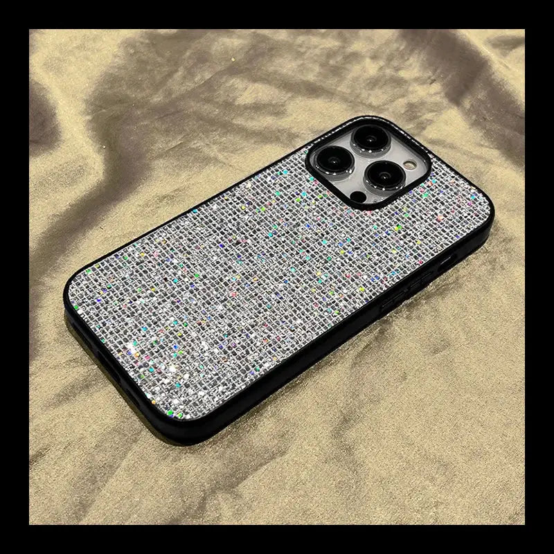 the case is made with swo crystals
