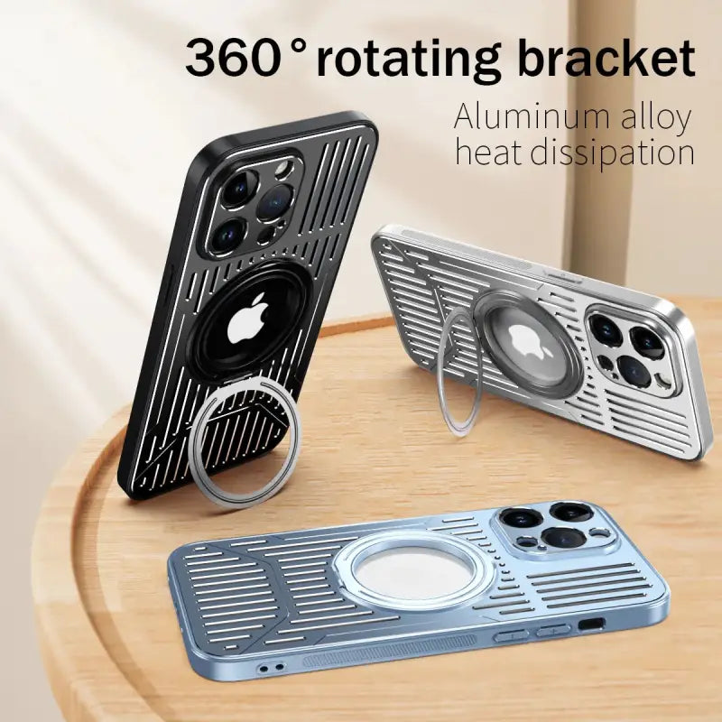 the iphone case is designed to look like a retro car