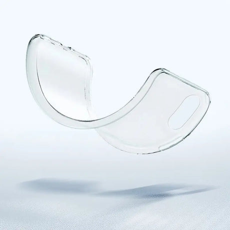 a clear glass mouthpiece with a curved design