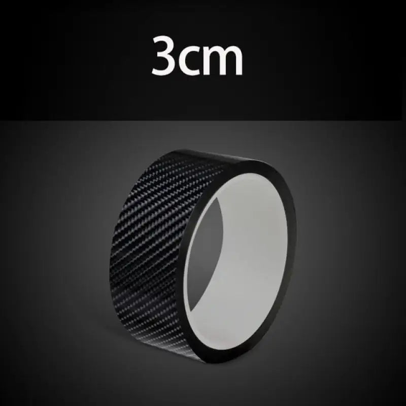 a black and white photo of a ring with a 3cm width