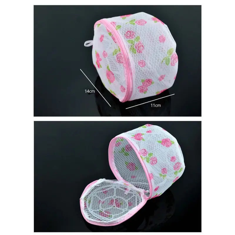 a mesh mesh bag with pink roses on it