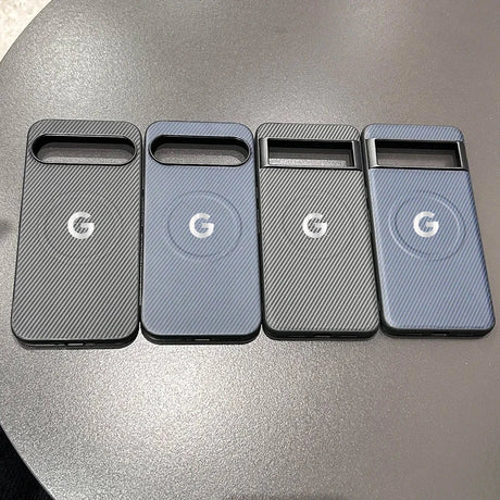 Four smartphone cases in two different designs and colors.