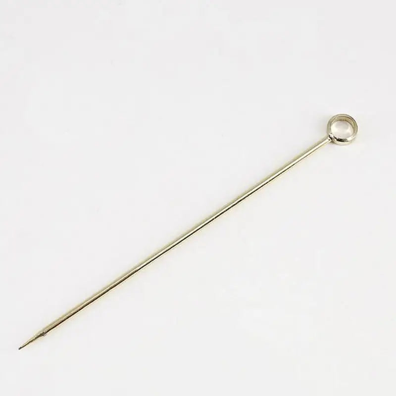 a gold bar pin with a single pin