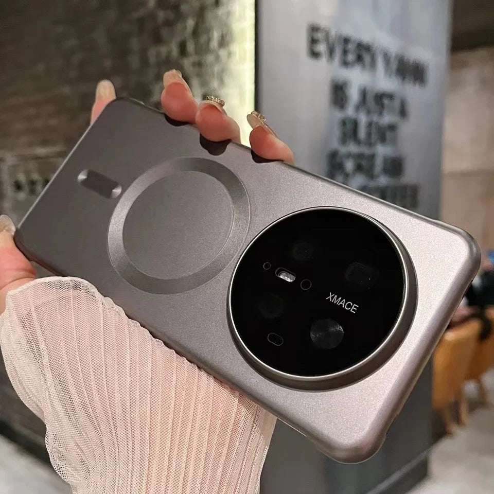 Gray phone case with circular camera module.