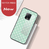 a green polka dot pattern case for the samsung s9