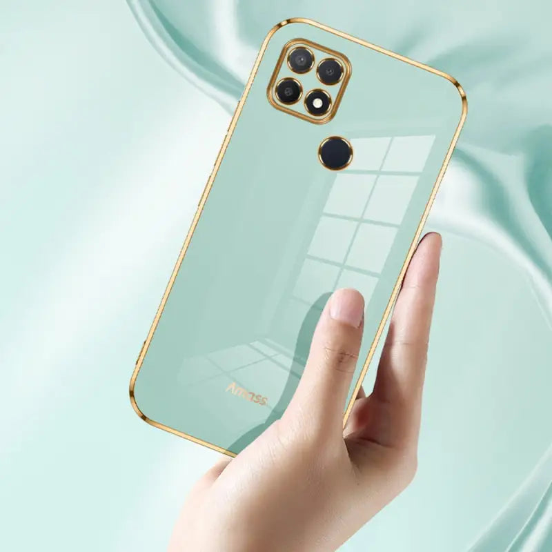 a hand holding a clear case for the iphone