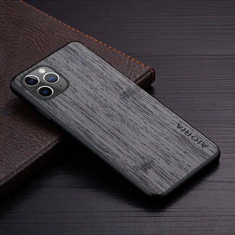 the wood case for iphone 11