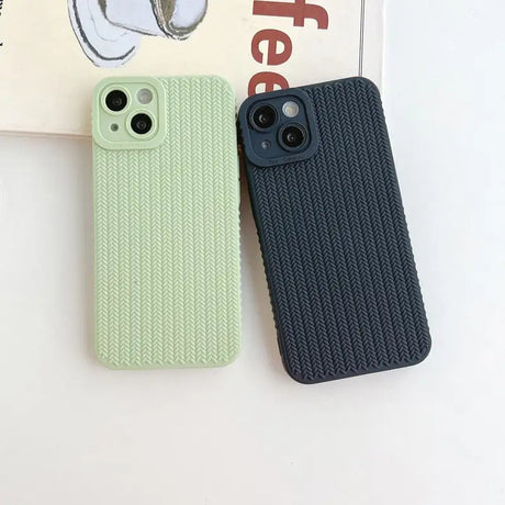 the case is made from a knitted material