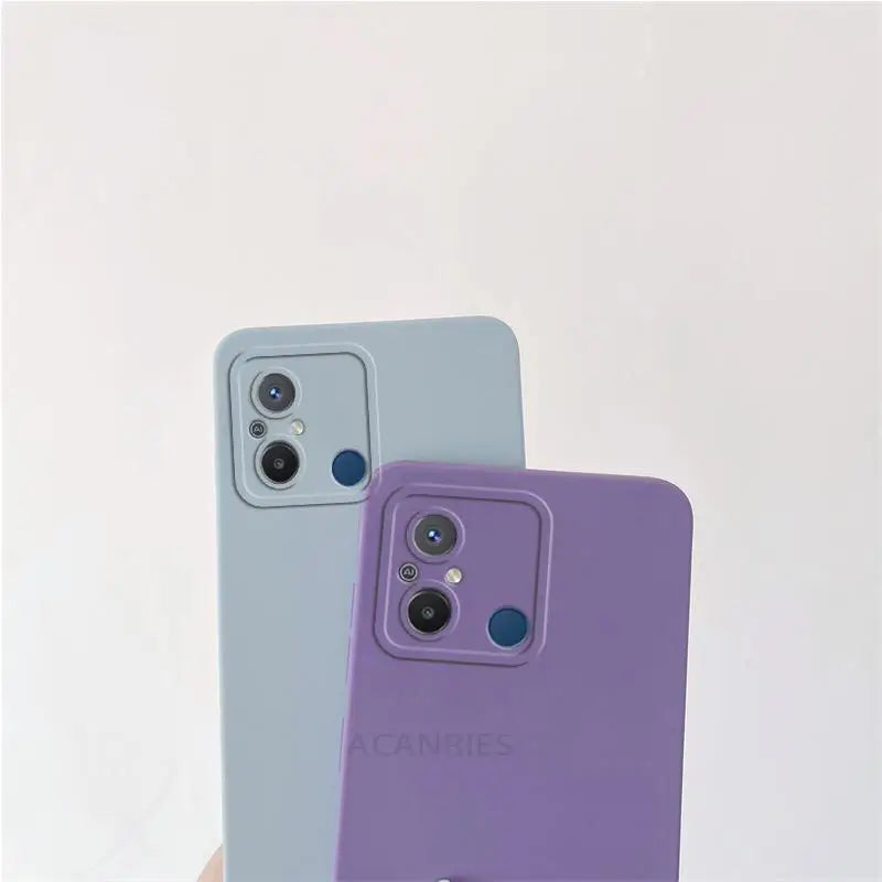 two iphones with the same colors