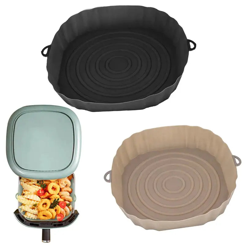 a set of three different pans with lids