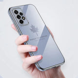 a hand holding a clear case for the iphone 11