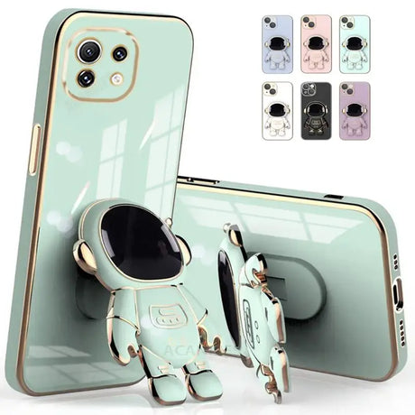 a phone case with a dog on it