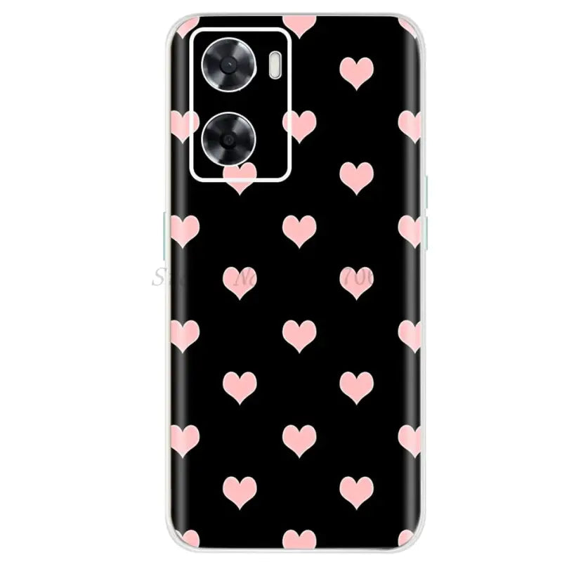 the heart pattern on black lg case