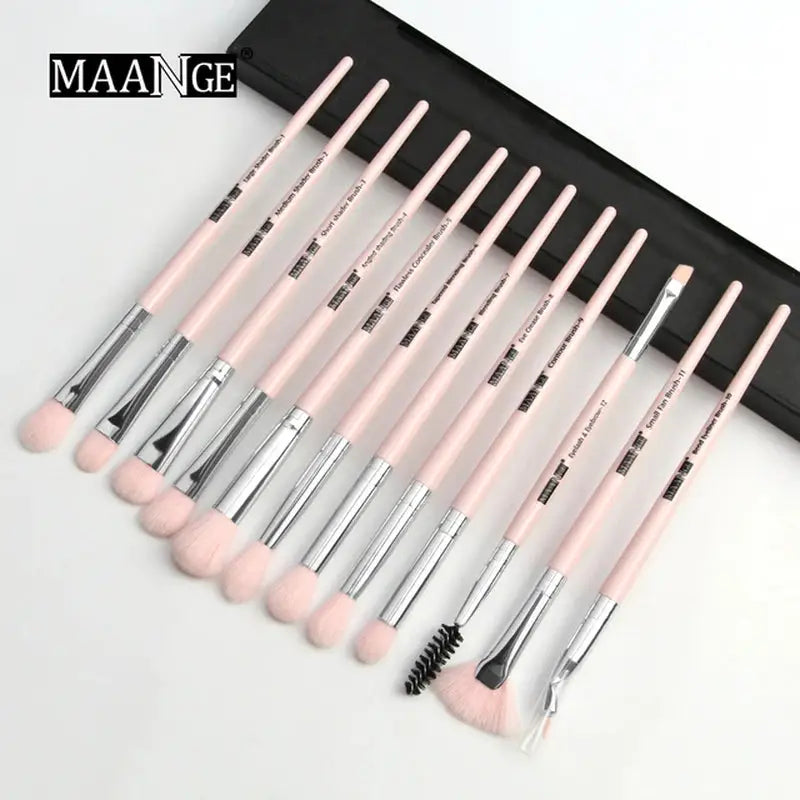 makeup brush set with case