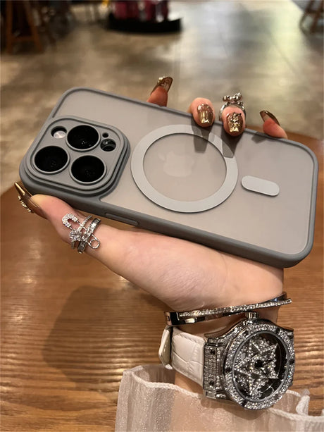 Smartphone case with a built-in pop socket and camera lens protector.