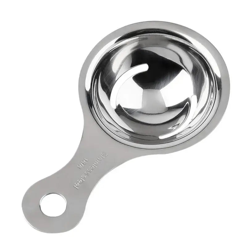the stainless steel measuring spoon with a metal handle