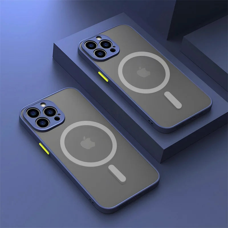 Two iPhone models with MagSafe charging rings and triple-camera setups.