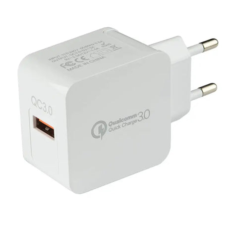 the white usb usb adapt plug