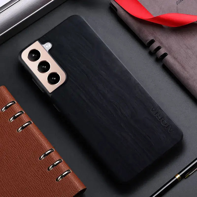 the wooden case for iphone 11