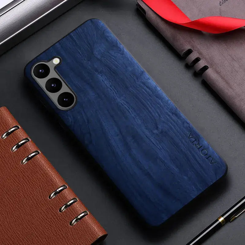 the wooden case for iphone 11