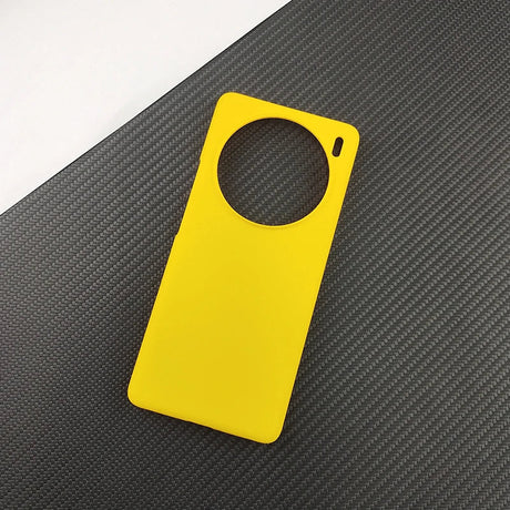 Yellow smartphone case with a circular camera cutout.